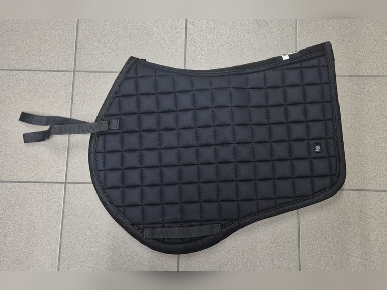 Springschabracke von Eskadron, schwarz, neuwertig