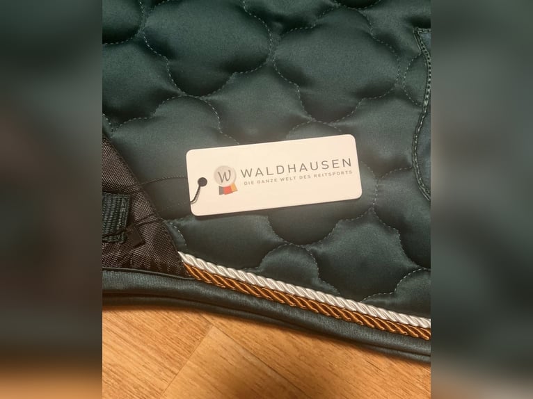 Waldhausen Dressurschabracke Paris Two NEU