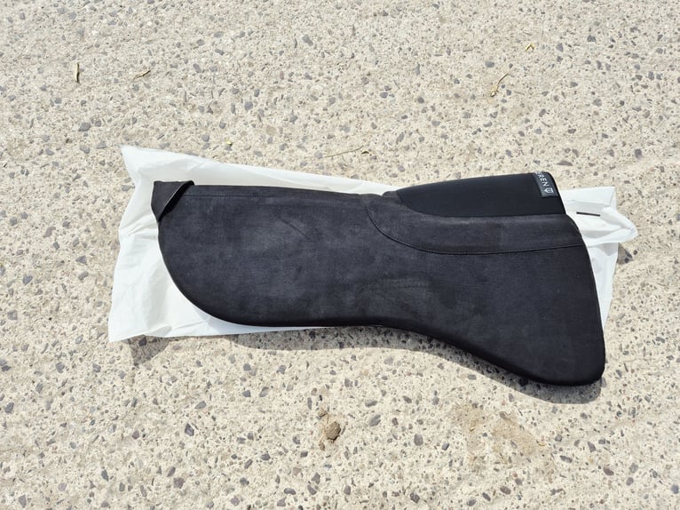 Winderen Dressurpad Comfort 18mm - Coal 17"