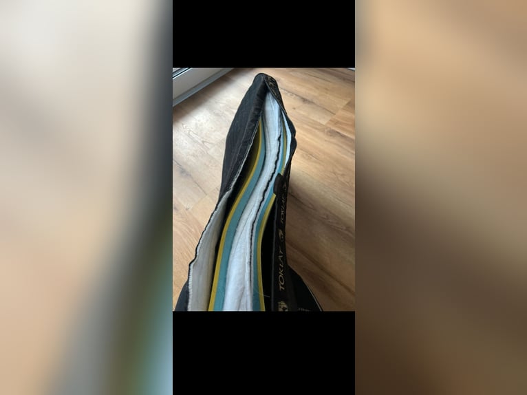 Westernpad Orthoimpact Matrix T3 Round Skirt Toklat Orthopädisch