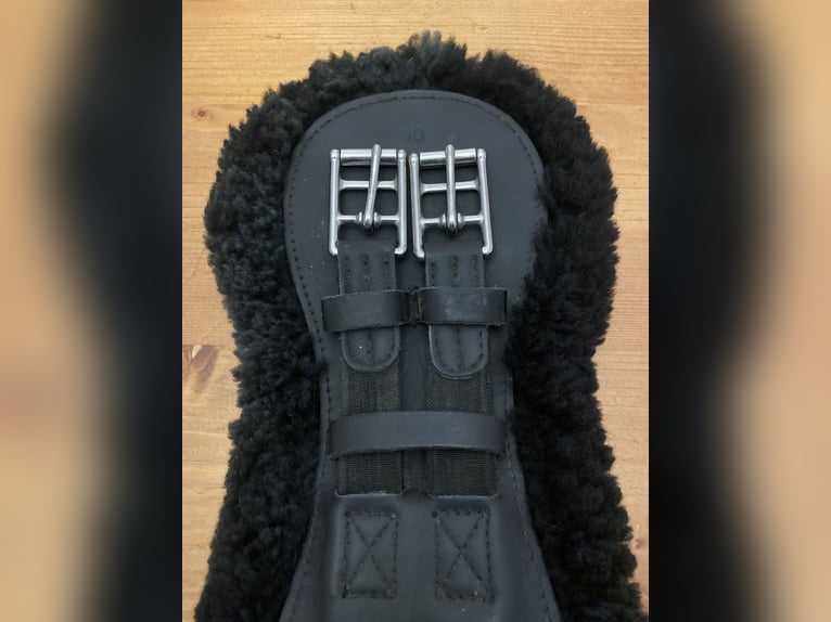 Kurzgurt 50 cm Leder mit Lammfell