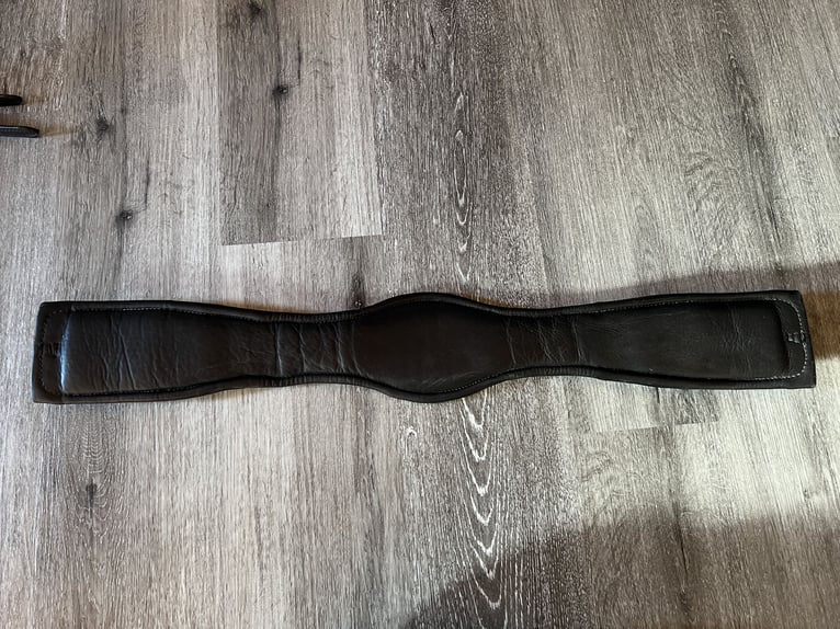 Hennig Kurzgurt Dressurgurt 65cm schwarz mit Silber NEUWERTIG 