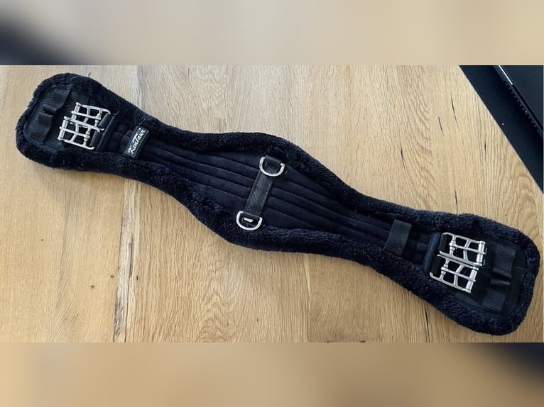 Kentaur Kurzgurt Sattelgurt 65cm schwarz Kunstfell
