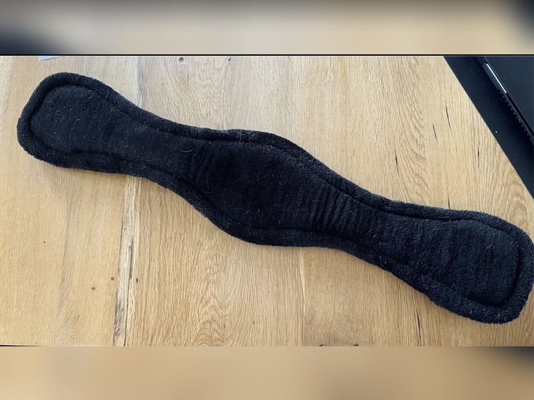 Kentaur Kurzgurt Sattelgurt 65cm schwarz Kunstfell