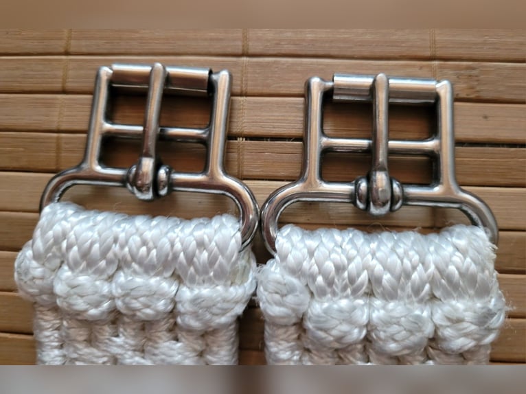 Schneeweißer Strippensattelgurt / Langgurt - 115 cm - 1x benutzt