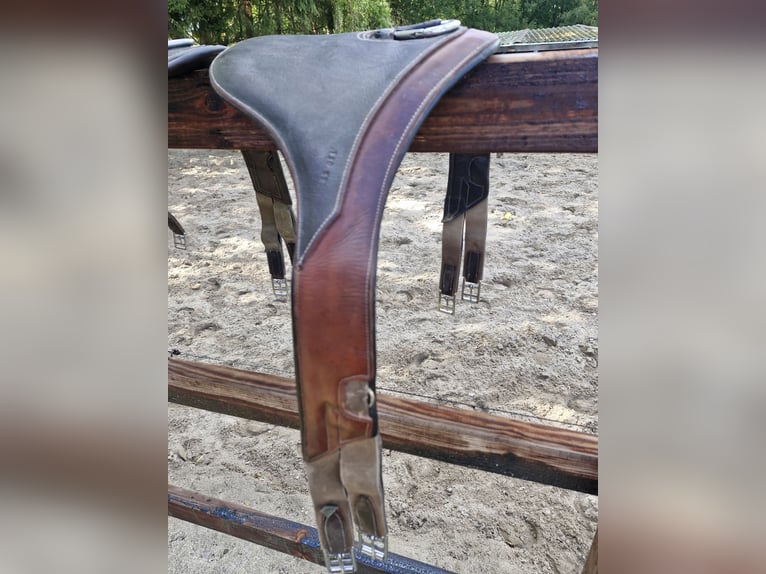 8 Stollenschutzgurte im Paket