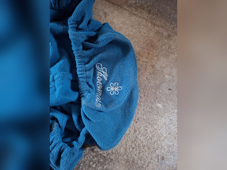 Showmaster Sattelschoner / Sattelschutz aus Fleece - Petrol / Blau