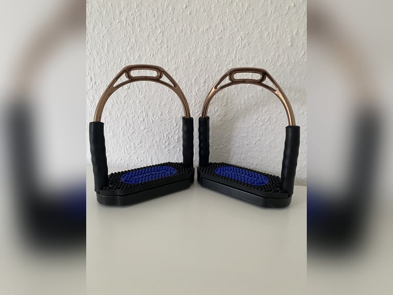 Bow Balance Steigbügel Bronze