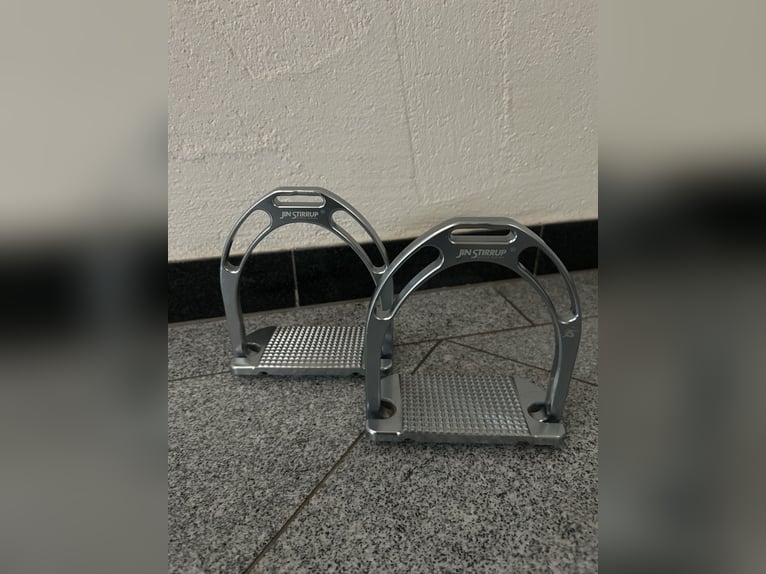 Jin Stirrup Steigbügel 