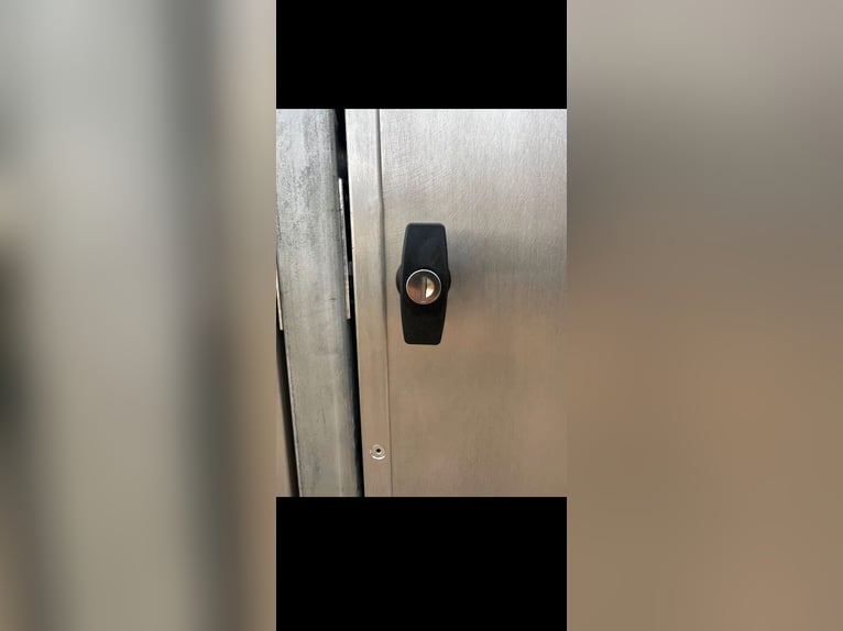 Turnierschrank / Mobiler Sattelschrank Voll Alluminium