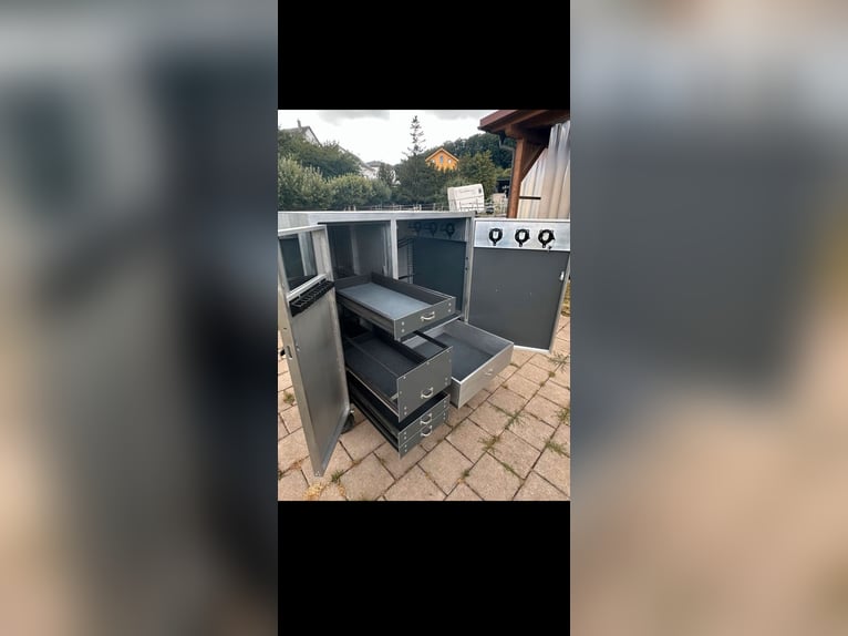 Turnierschrank / Mobiler Sattelschrank Voll Alluminium