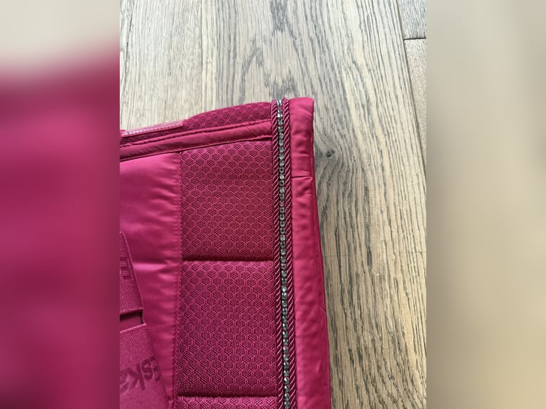 Eskadron Schabracke inkl. Gamaschen und Fliegenmütze