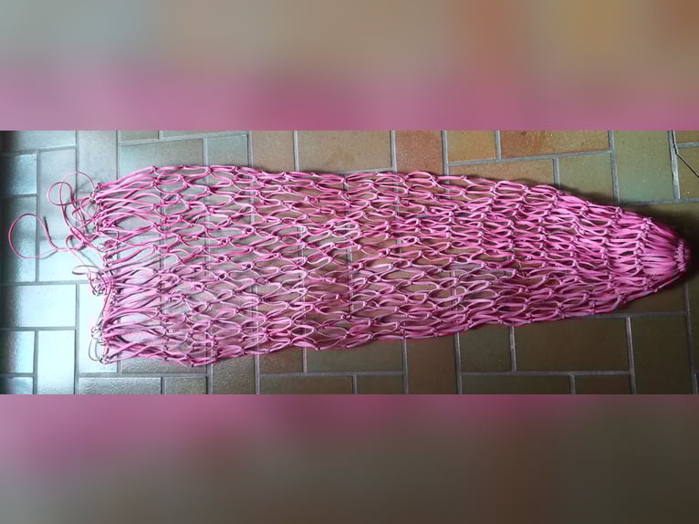 Heunetz in Pink