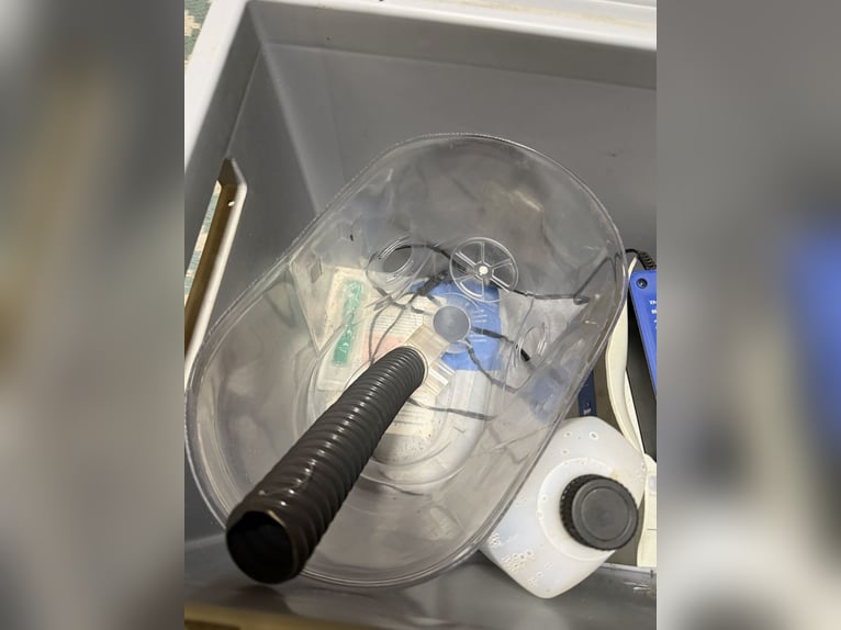 Hippomed AirOne flex Inhalator mit Zubehör