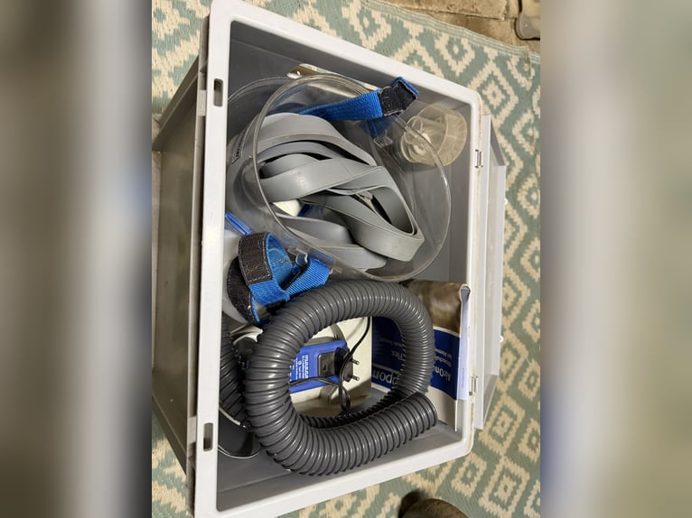Hippomed AirOne flex Inhalator mit Zubehör