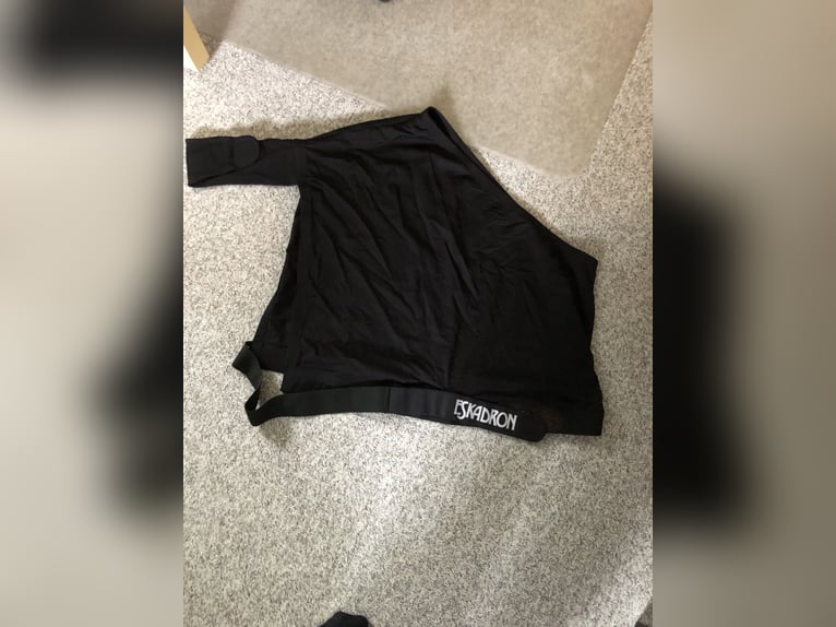 Pferdezubehör - wegen Aufgabe des Reitsports