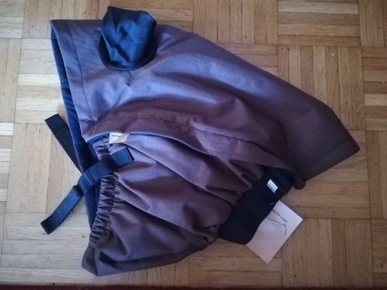 Rarit Ganaschen und Genickschutz. Neu! 