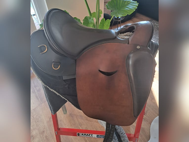 ROC Wanderreitsattel 15"/32