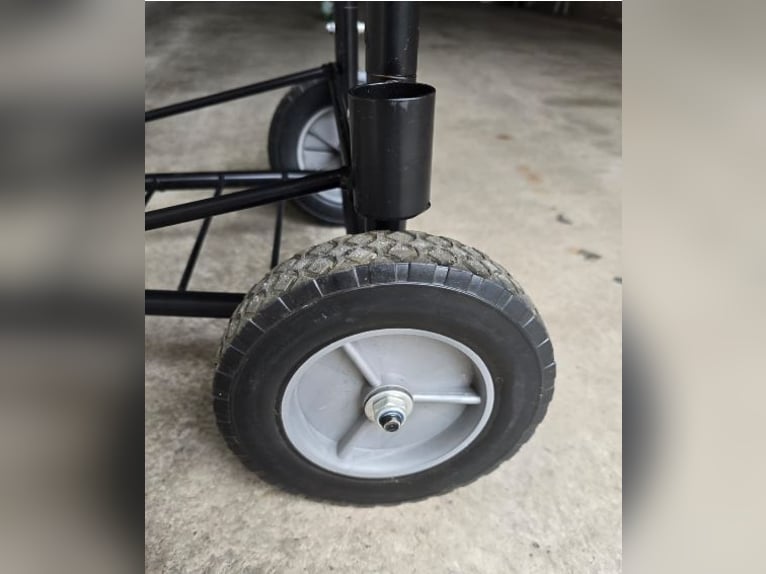 Sattelwagen Premiere, kaum gebraucht, schwarz