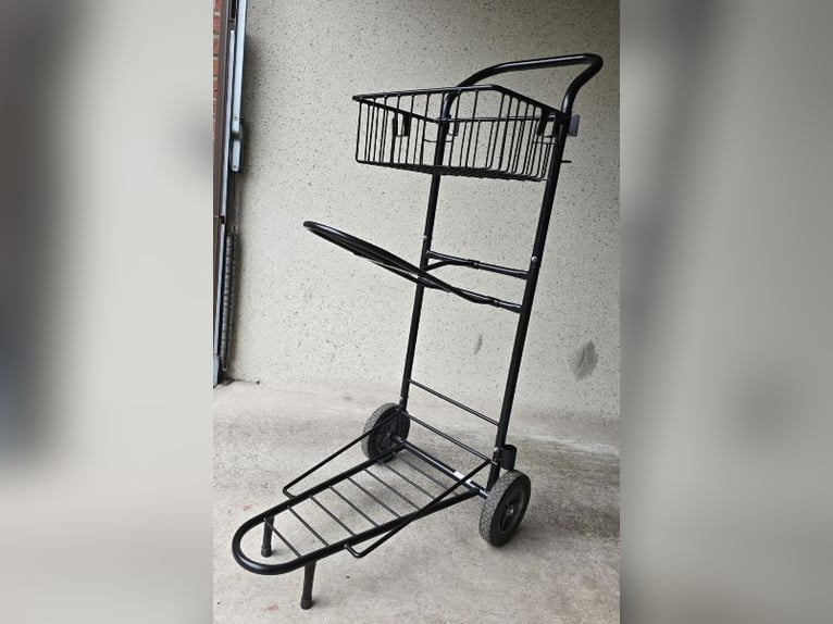 Sattelwagen Premiere, kaum gebraucht, schwarz