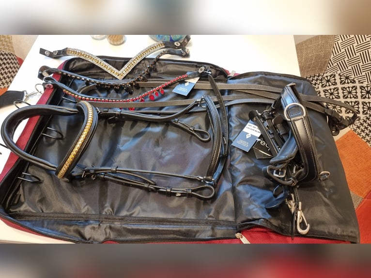 NEU: Exklusives Weihnachtsgeschenk! Equitec SET Luxuszaumzeug mit vielen Stirnriemen +Stübben Zügel