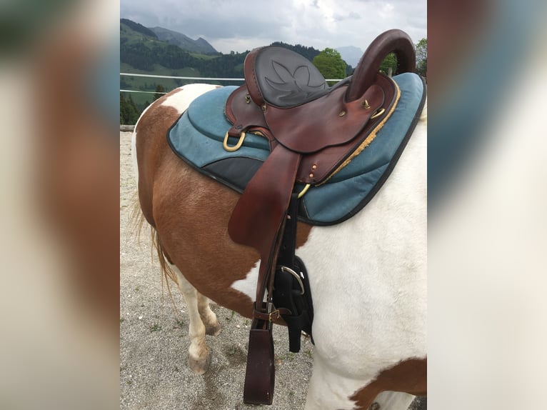 Crates Distanzsattel o. Horn Westernsattel