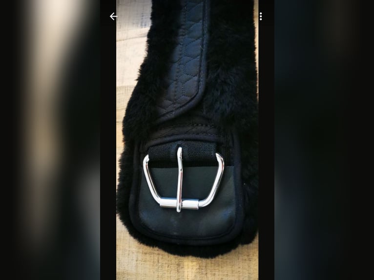Mattes Lammfell Sattelgurt Western 