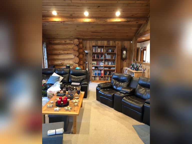 32 ha Hilltop-Ranch. Familien- u. Pferde-Paradies in grandioser Lage. Kanada- British Columbia.