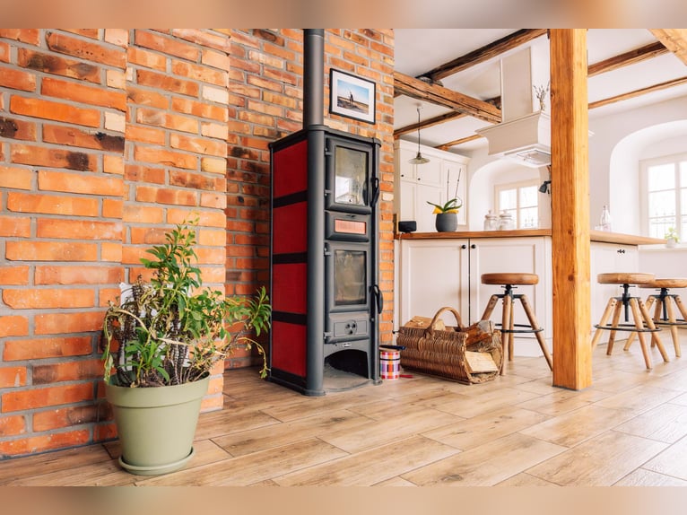 Außergewöhnliches denkmalgeschütztes Anwesen für Individualisten. Perfekt zur Pferdehaltung.