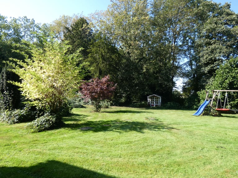 Historischer Gutshof in traumhafter Lage mit viel Land Historischer Gutshof in traumhafter Lage mit viel Land