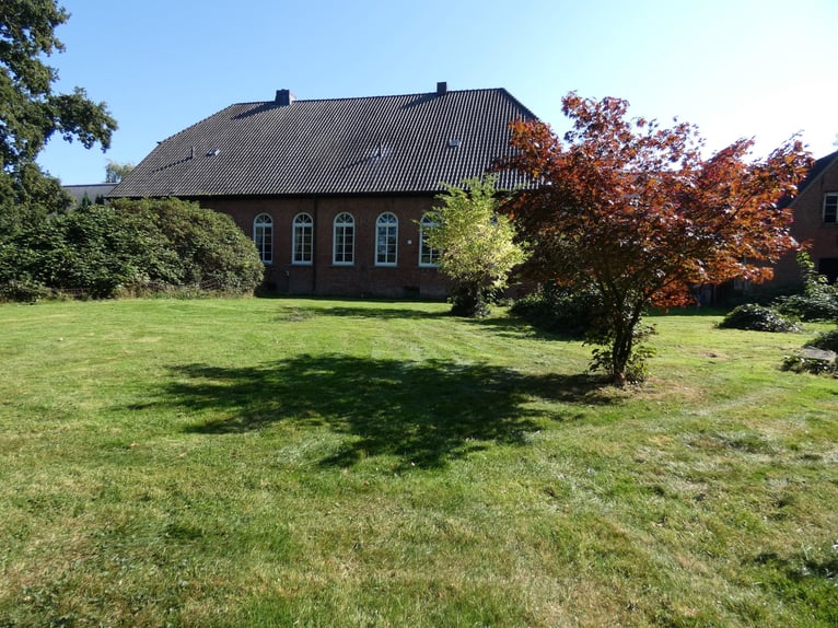 Historischer Gutshof in traumhafter Lage mit viel Land Historischer Gutshof in traumhafter Lage mit viel Land