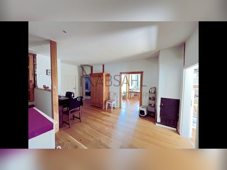 Hofensemble mit ausgebauter Tenne und 1,6ha Land direkt am Haus! Genehmigte Pferdehaltung!