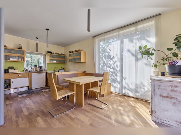 Pferdehof kaufen in Enkenbach-Alsenborn – mit neuwertigem Wohnhaus in idyllischer Lage