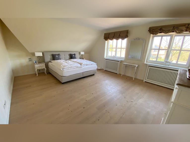 Preissenkung! Landhaus für Pferdeliebhaber mit traumhaftem Blick
