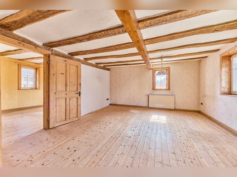 Reitanlage im Landkreis Bad Kreuznach – Fachwerktraum in Stromberg mit Reithalle!