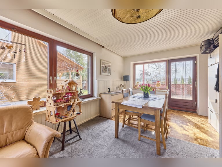 Reitanlage in Dannenberg (Elbe) in Niedersachsen – sanierter Hof & Wohnhaus mit Potenzial!