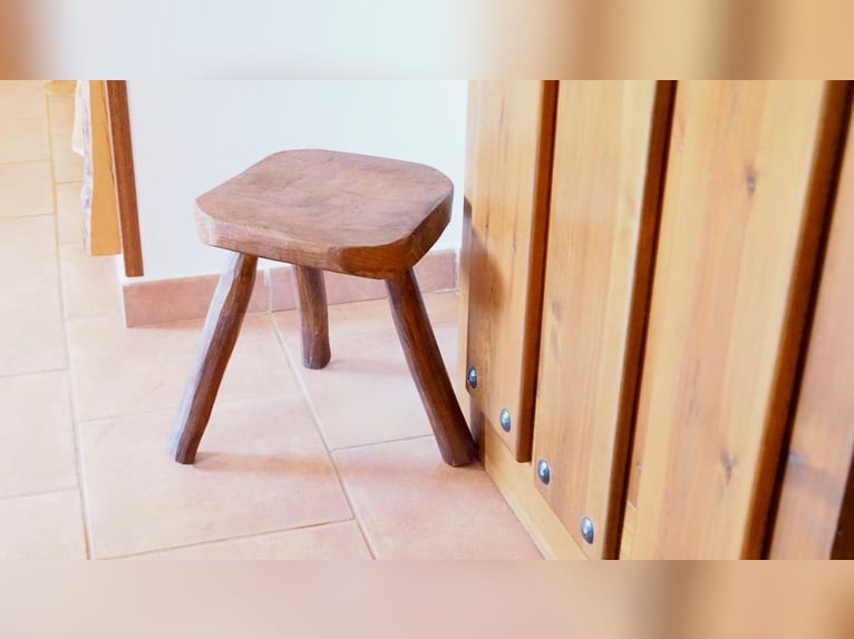 Voll ausgestattetes Landhaus mit Swimmingpool