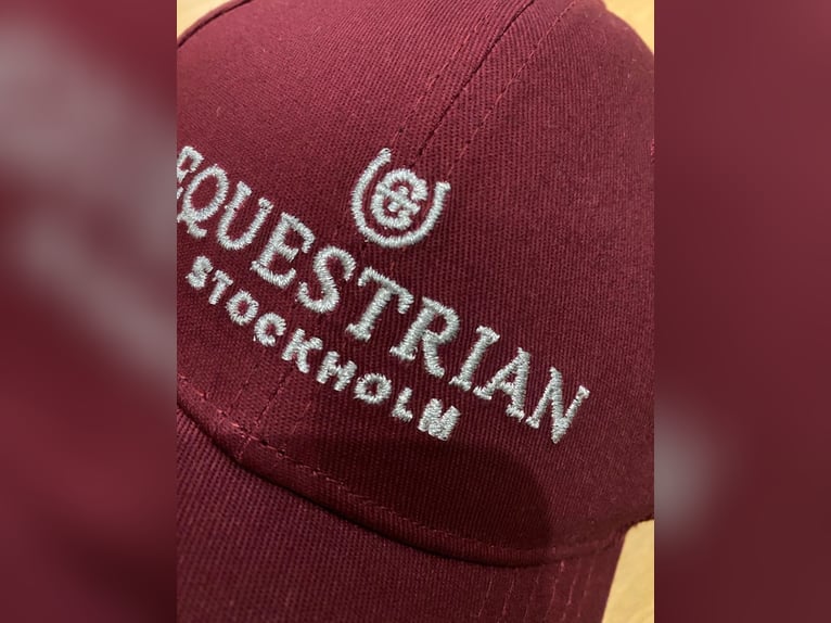 Equestrian Stockholm Kappe - Bordeaux - one size - NEU