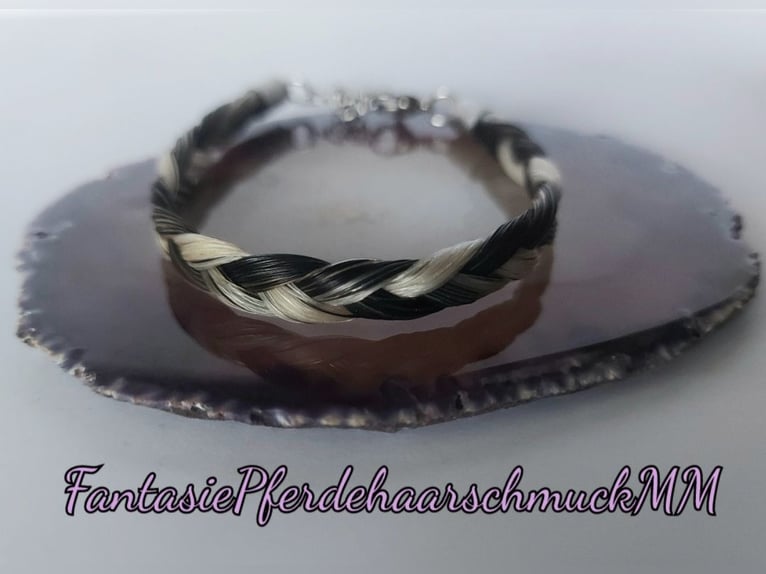 Armbänder aus Pferdehaar Schweifhaar 