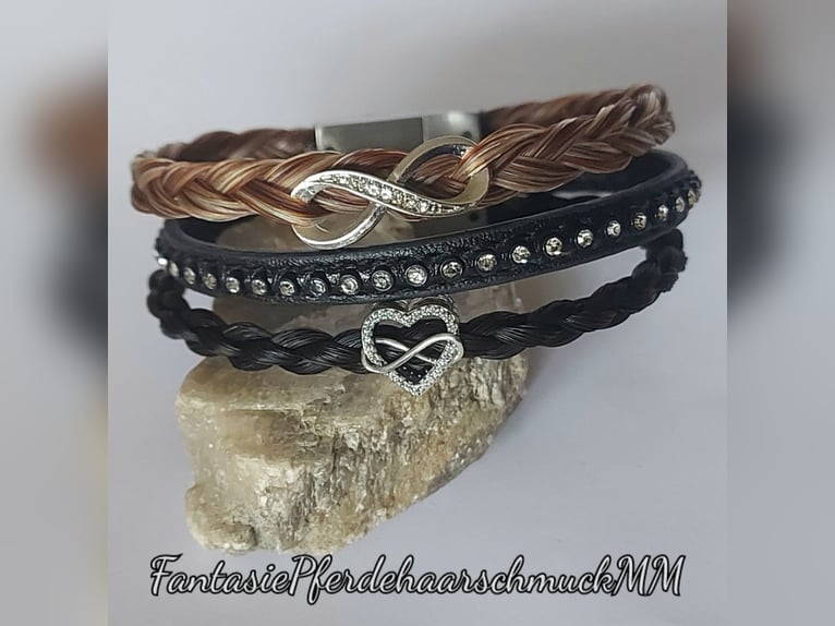 Armbänder aus Pferdehaar Schweifhaar 