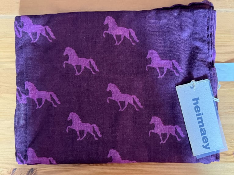 Heimaey 100% Merino-Tuch/Schal mit Islandpferden in verschiedenen Farben