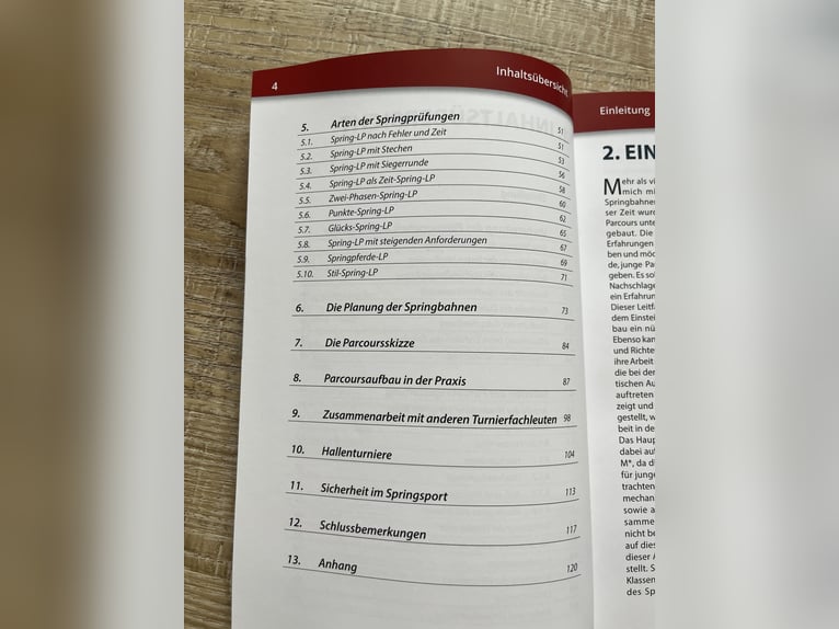 Buch Parcoursbau Reitsport Springreiten Hindernisbau Springsport Parcoursaufbau