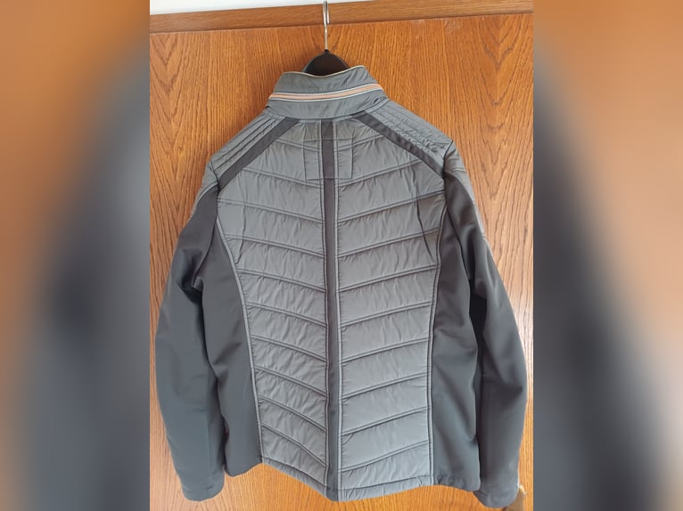 Super schicke SCHOCKEMÖHLE SPORTS Jacke. "SAMIRA". Größe XL. Wie Neu!!