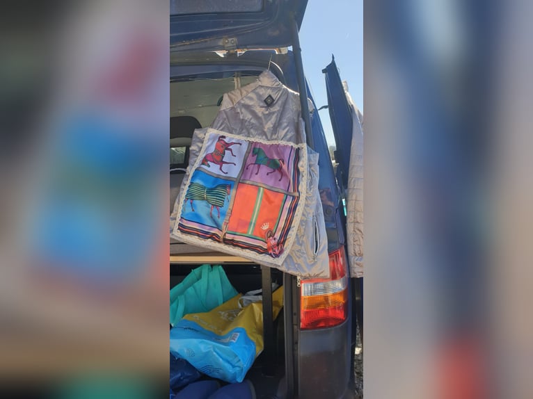 Tolle Kombi  Reitweste und Reitjacke Eurostar mit Applikation Unikat Gr. 44