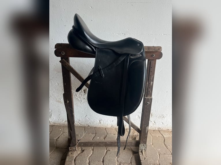 Dressursattel 17,5 Zoll super Zustand