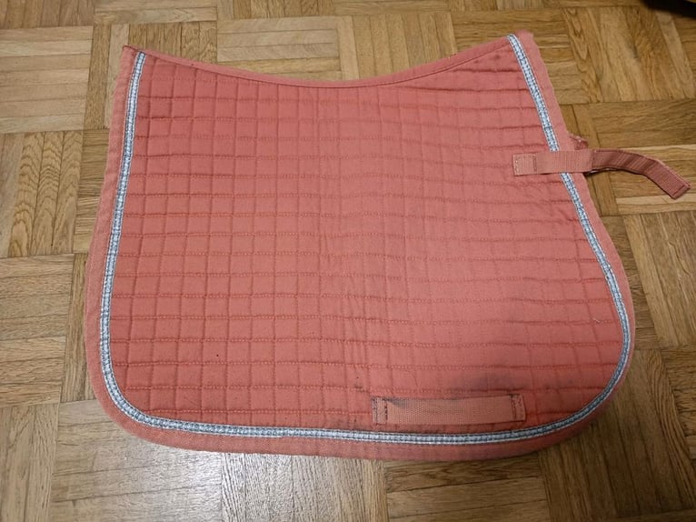 Dressurschabracke neu