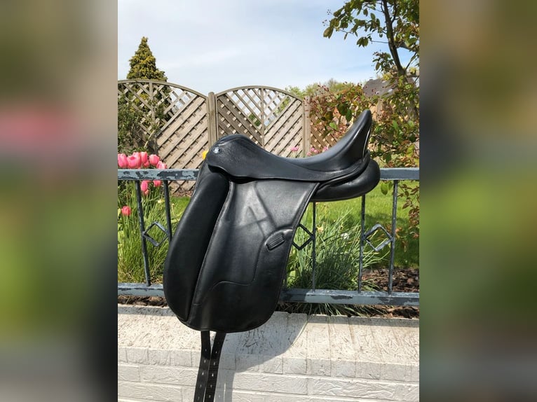 Hennig Dressursattel MFT /ASP alle Modelle sofort verfügbar