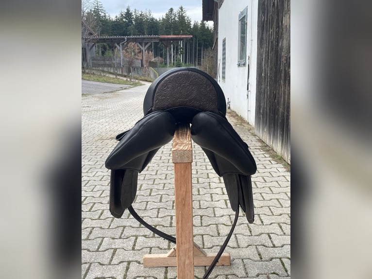 Iberosattel Cordoba Comfort 18“ – neuwertig – Traumzustand