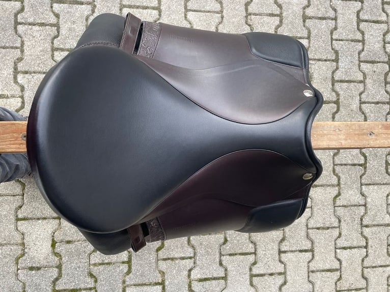 Iberosattel Cordoba Comfort 18“ – neuwertig – Traumzustand
