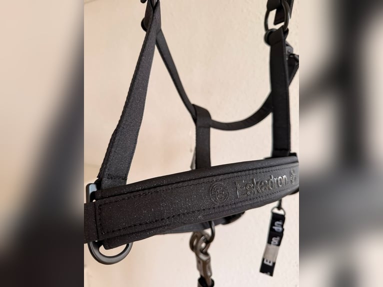 **NEU** Eskadron Halfter & Strick Dynamic Sparkle Schwarz